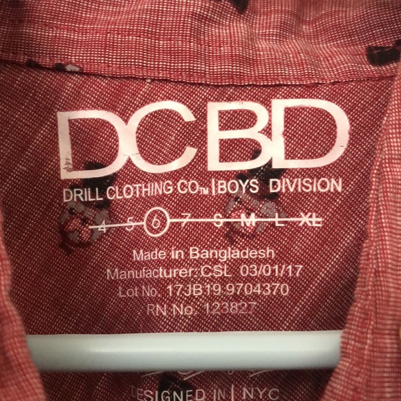 Boys button down shirt - Size 6 - Picture 3 of 4